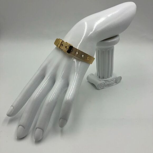 18K Gold Plated Stainless Steel Buckle Style Bracelet Waterproof Hypoall… - Picture 6 of 13